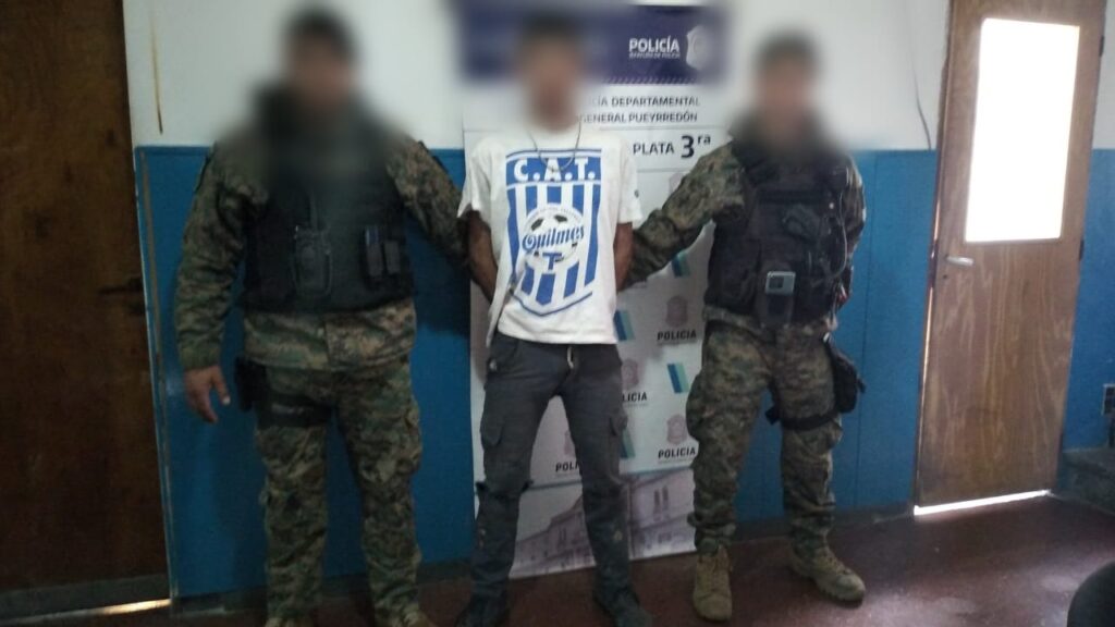 Le robó el celular a una mujer y terminó en Batán