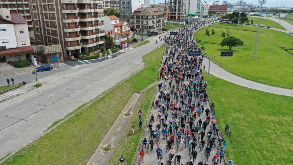 El domingo se realiza la 64° Caravana de la Primavera