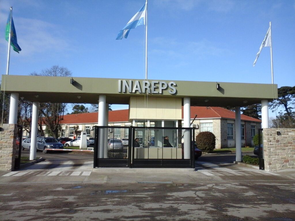 Nuevo reclamo y paro de residentes en INAREPS