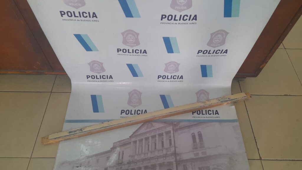 Seis menores intentaron robar una moto: tres fueron aprehendidos y entregados a sus padres