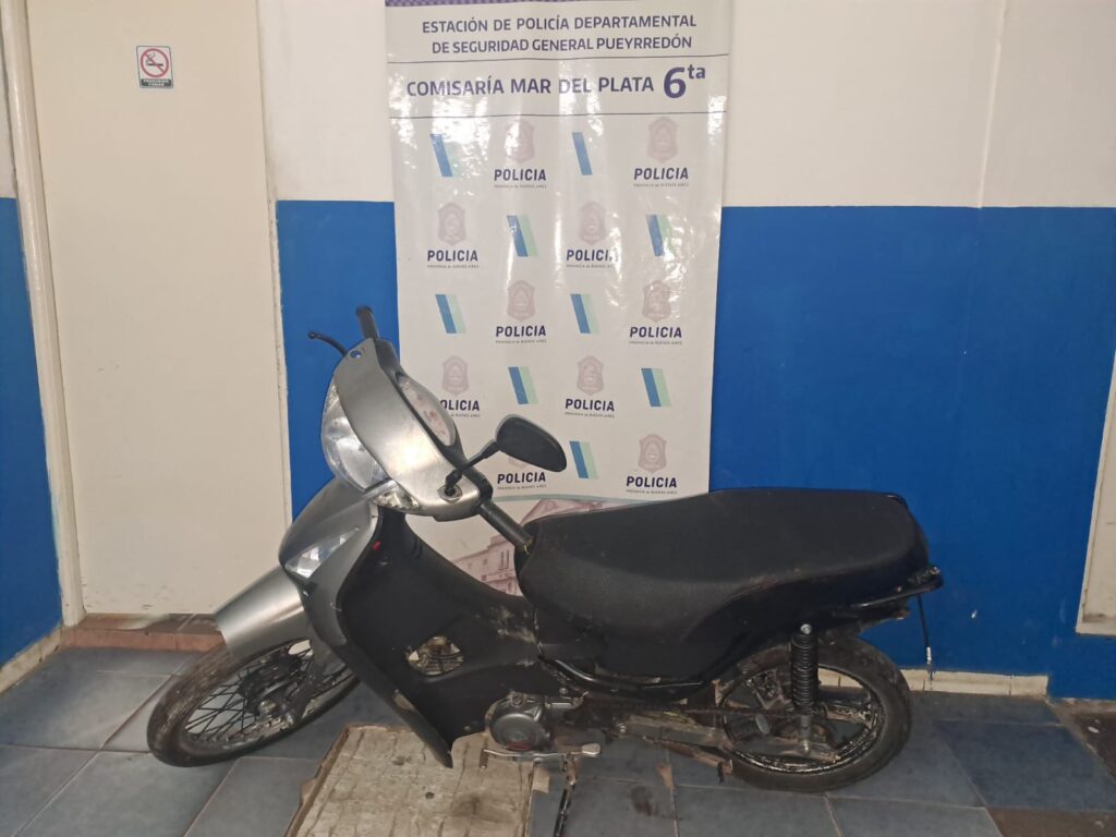 Menor de 12 años robó una moto y tras persecución terminó aprehendido