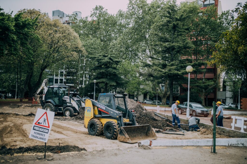 Padrinazgo en Plaza Mitre: avanzan las tareas de remodelación