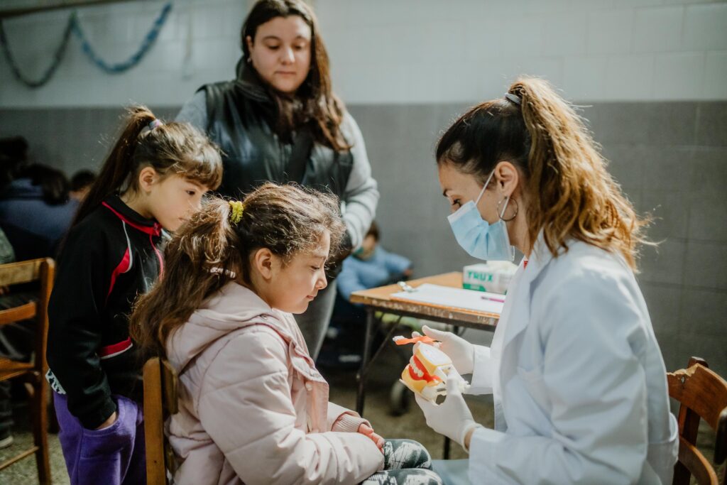 Salud en tu Barrio se traslada a las Sociedades de Fomento Libertad y Las Américas
