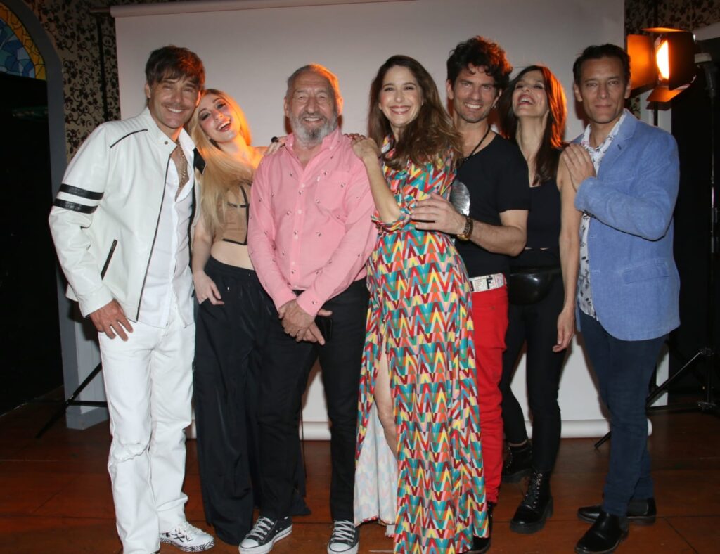 La comedia «Las Chicas sólo buscan divertirse» se suma a la cartelera marplatense con un elenco de primer nivel