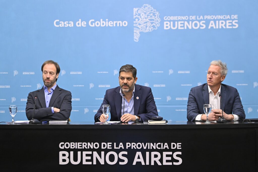 Bianco: “Los indicadores de consumo no mejoran y siguen empeorando”