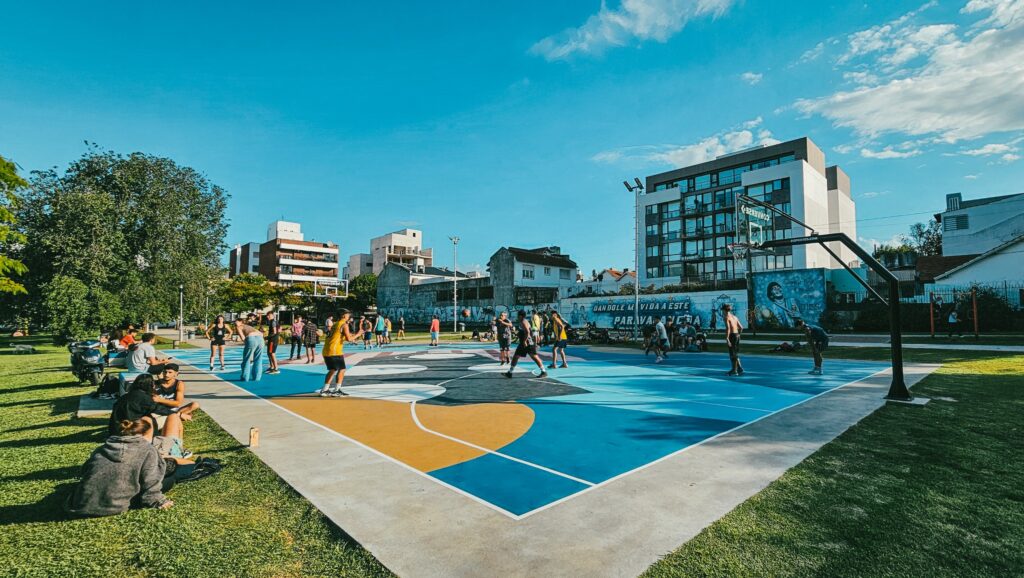La Plaza Güemes vuelve a renovarse con aportes público privados