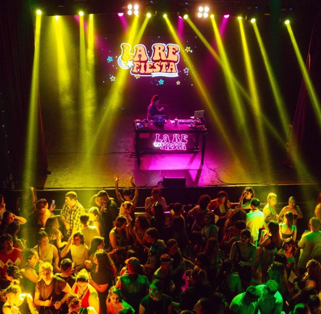 La Re Fiesta llega al verano marplatense con toda la música de los 90’s al 2015