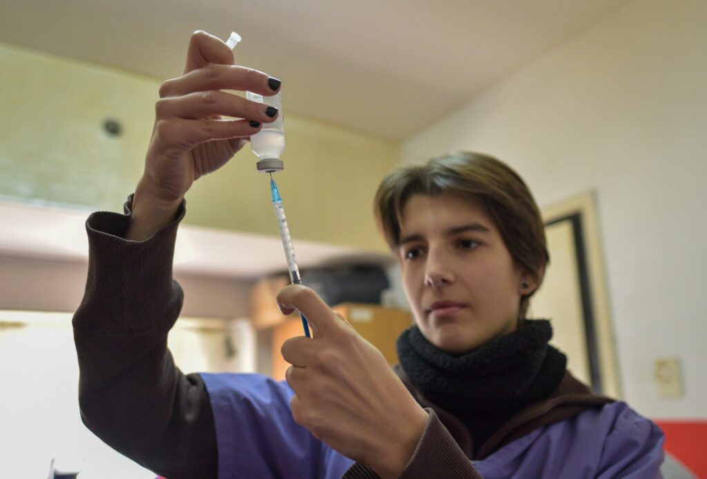 Salud en tu Barrio se traslada a las Sociedades Fomento Antártida Argentina y Malvinas Argentinas