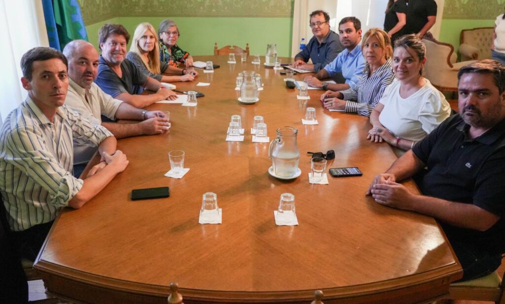 Diputados y senadores de la UCR + CF no acompañarán el Presupuesto de Kicillof