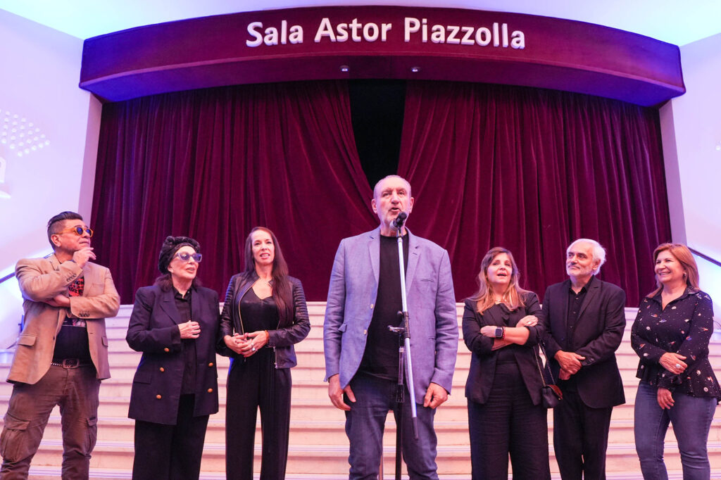 Abrió la temporada 2025 en el Teatro Auditorium