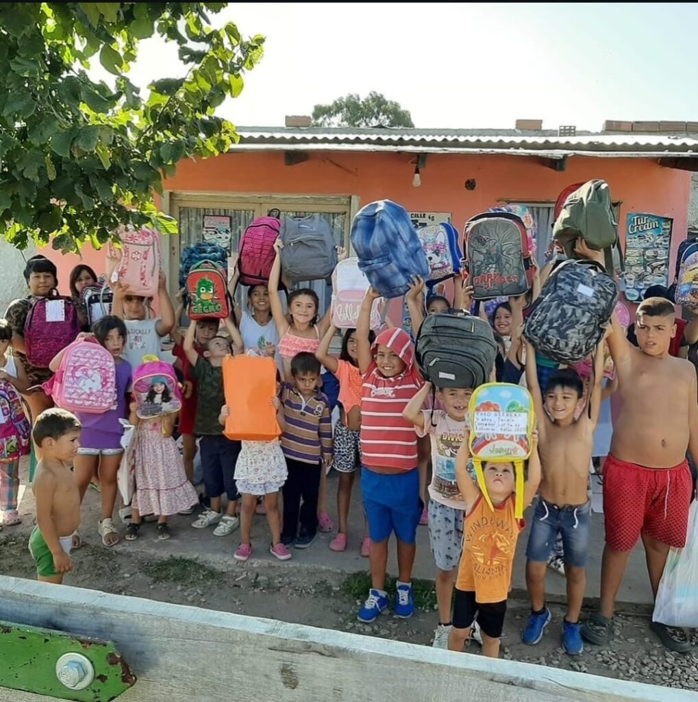 Vuelta al cole: vos también podés darle una mano a los niños y niñas con menos recursos