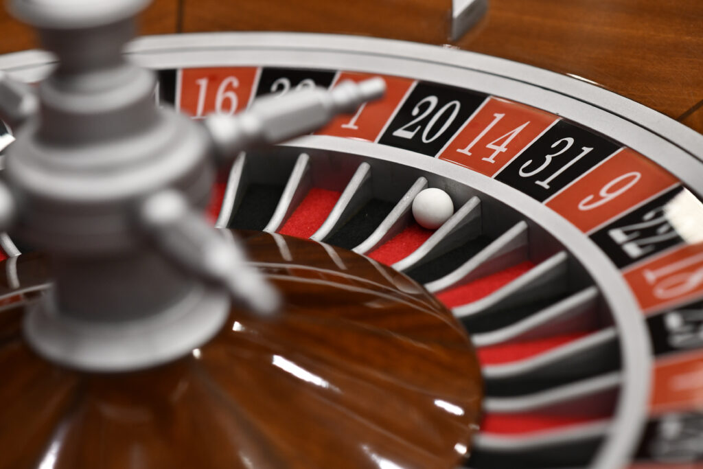 Colorado 14 fue la primera bola de la temporada en el Casino Central