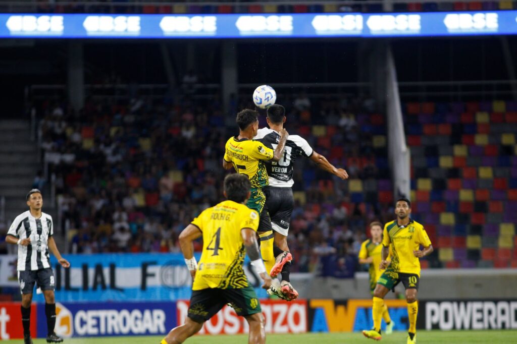 Aldosivi cayó por la mínima ante Central Córdoba en su vuelta a Primera