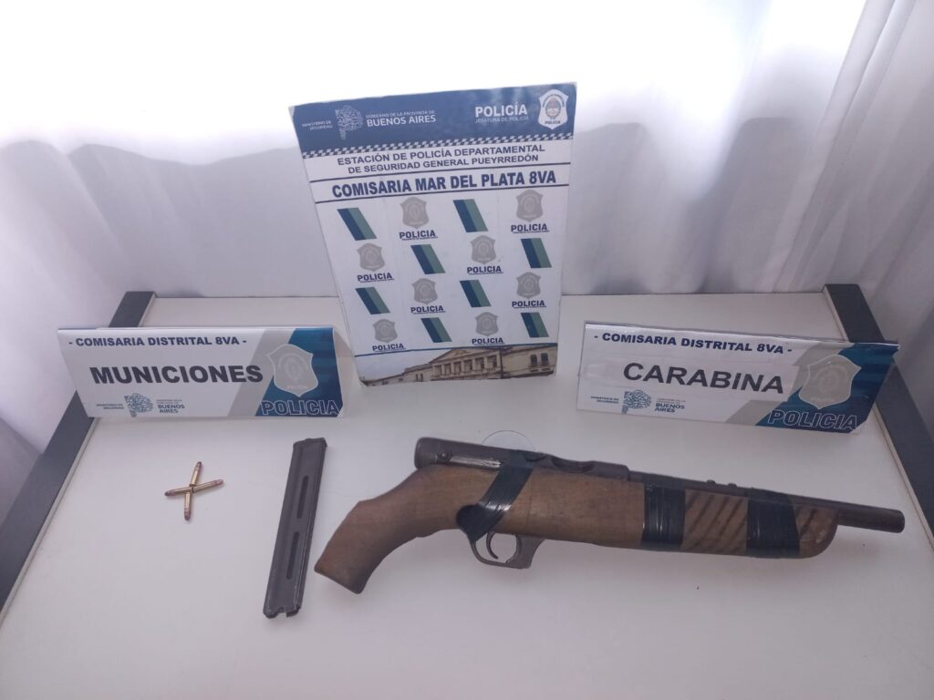 Quiso descartar una carabina recortada ante la presencia policial y terminó aprehendido