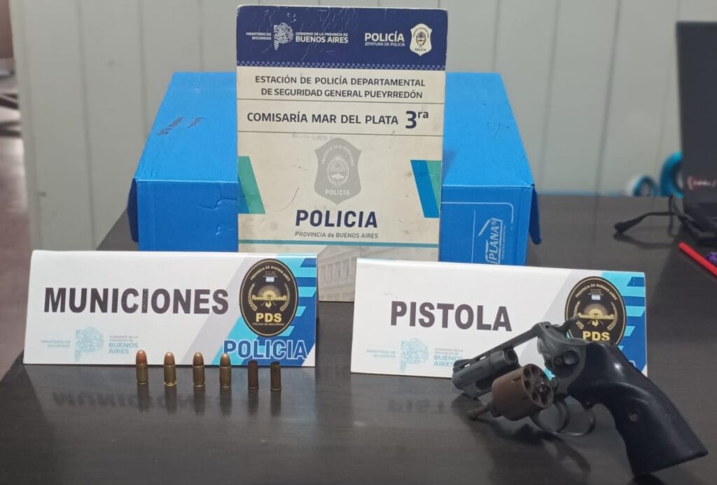 Ingresó a la casa de su ex con un arma, la golpeó y terminó aprehendido