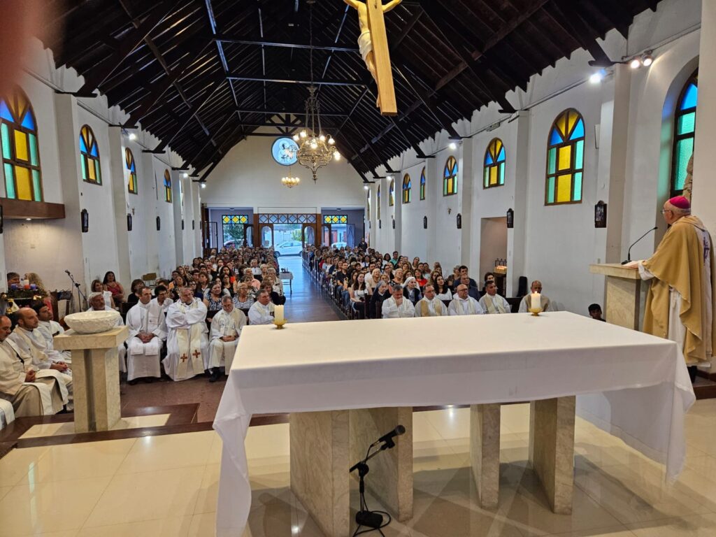 Presbítero David Ochoa es el nuevo párroco de San cayetano
