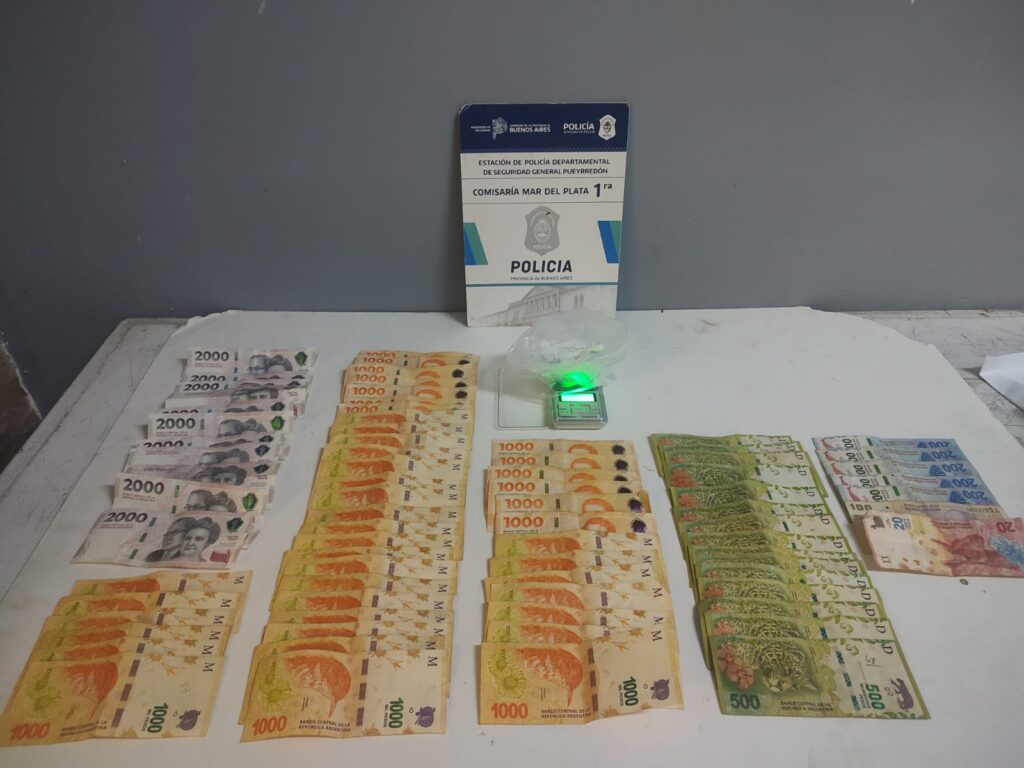 Menor realizaba un pasamanos de cocaína en pleno centro y terminó aprehendida