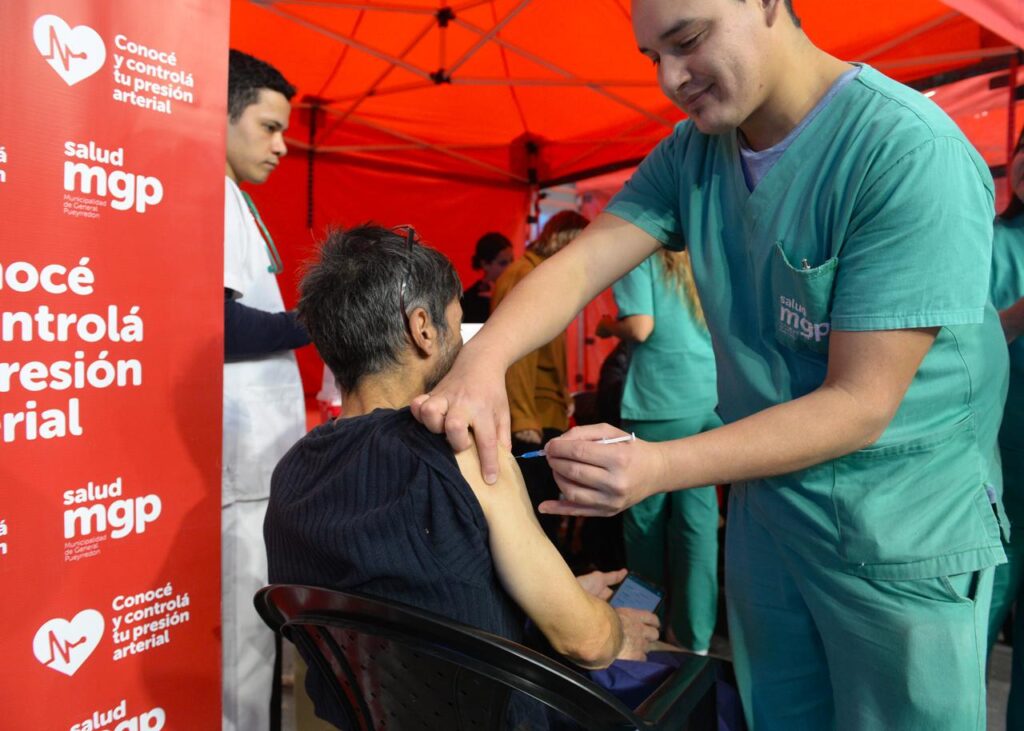 Salud en tu Barrio se traslada a Plaza España y Alto Camet