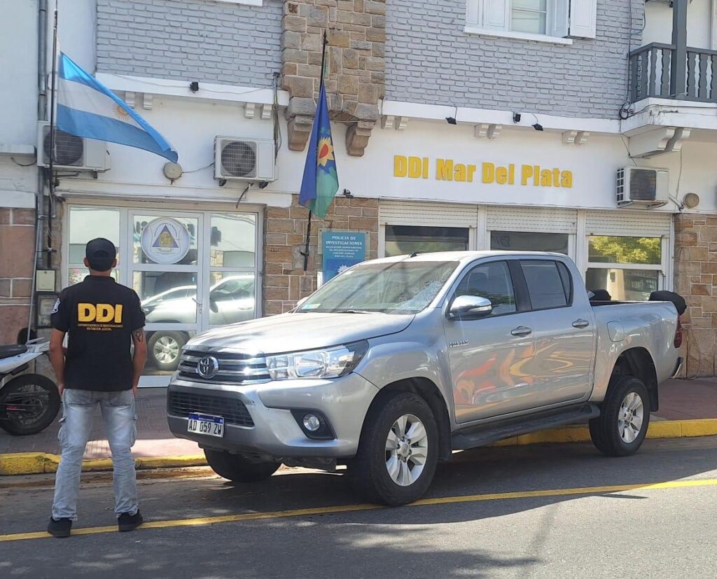 Circulaba con una camioneta robada en diciembre, con papeles falsos y numeración adulterada