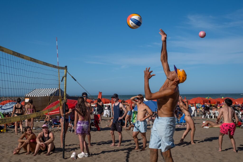 Competencias, clases abiertas y espectáculos: el verano sigue con deporte y música en la ciudad