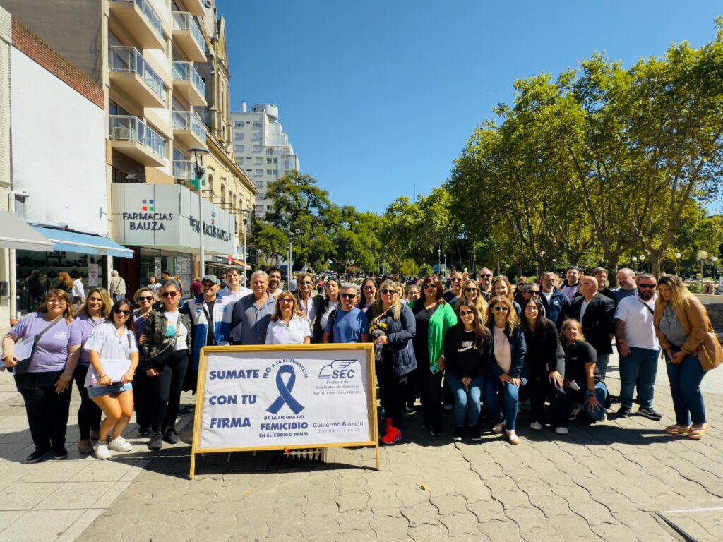 Empleados de Comercio lanzó una campaña de firmas en contra de la derogación del femicidio en el Código Penal
