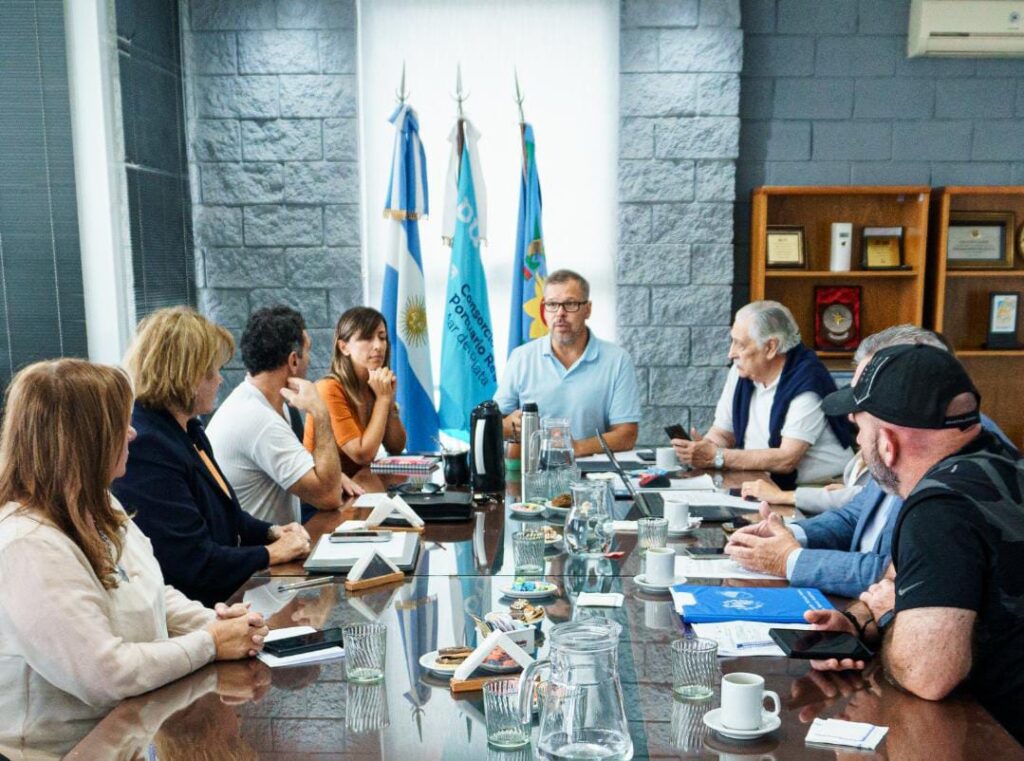 El Consorcio Portuario diseña medidas de alivio para reducir costos a los operadores del puerto