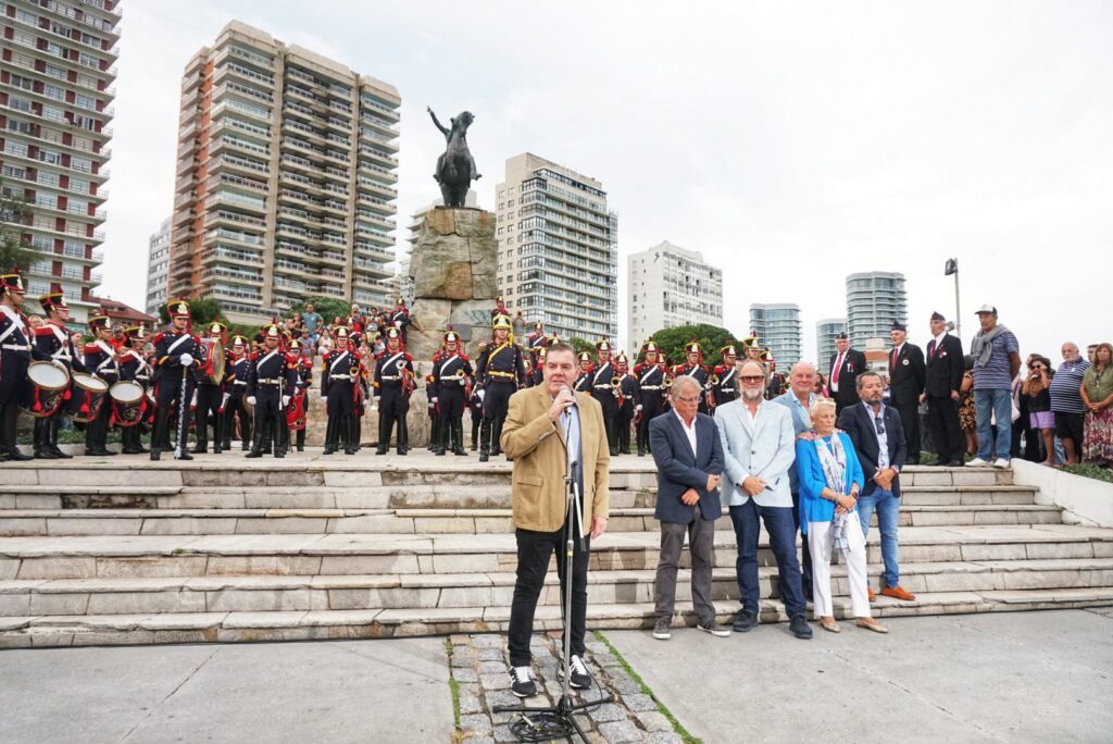 Video: Montenegro encabezó el acto de reinauguración del Parque San Martín