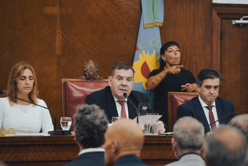 Guillermo Montenegro abrió el periodo de sesiones en el HCD: apunto a la seguridad, la producción y la Justicia