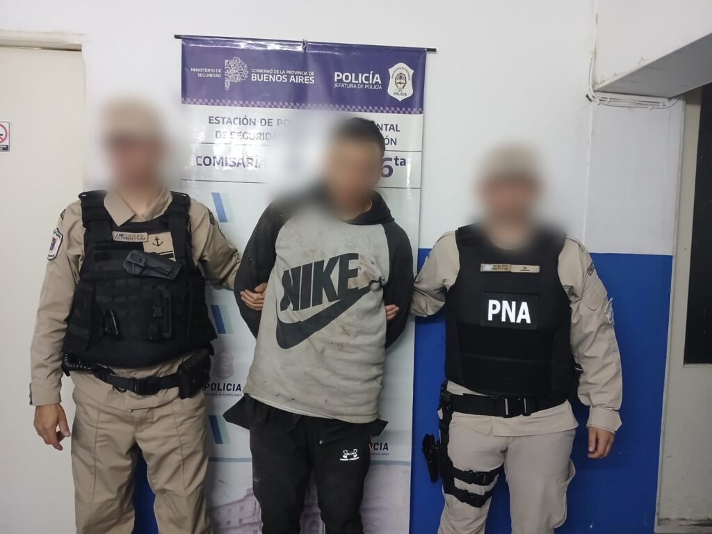 Violó una restricción de acercamiento, amenazó a su madre y terminó aprehendido
