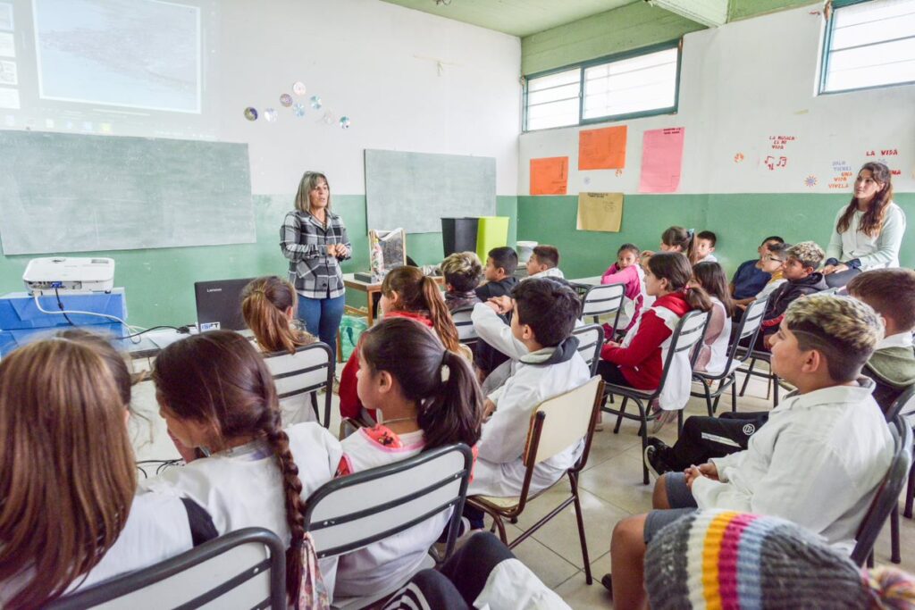 Capacitación gratuita sobre prevención y resolución de conflictos en escuelas