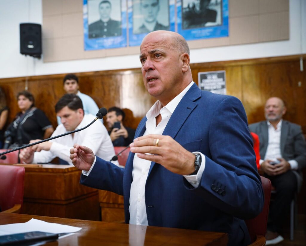 Taccone cruzó fuertemente al Gobierno nacional por la privatización de los hoteles de Chapadmalal