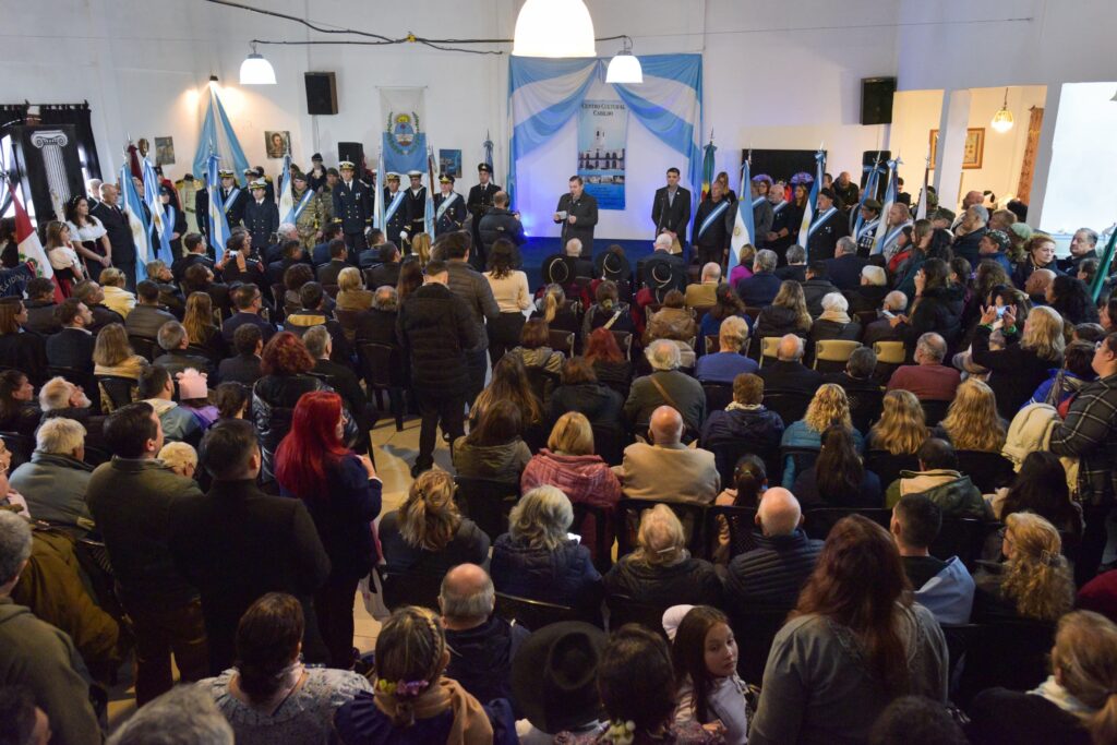 “Hoy no es solo una fecha para mirar al pasado, es una oportunidad para mirar adelante con responsabilidad y decisión”