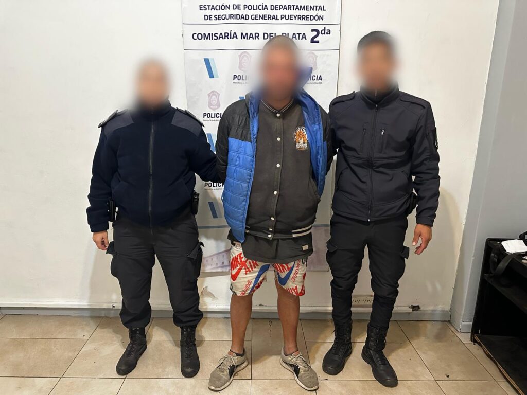Cuidacoches robó en una iglesia evangélica en la cuadra donde trabaja y terminó aprehendido