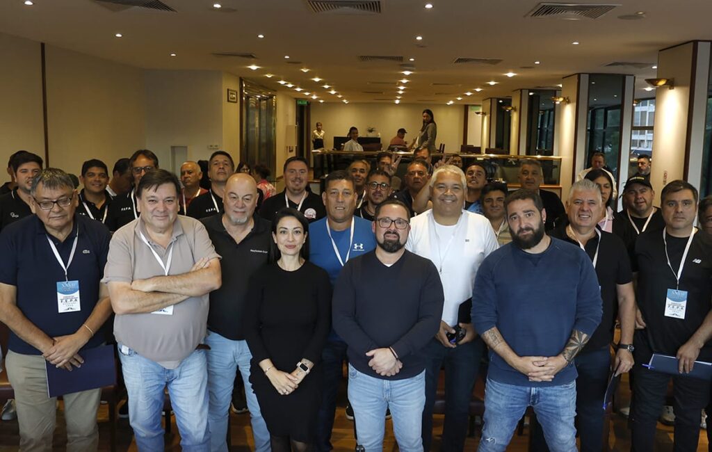 Estibadores destacan la formación en seguridad laboral y llaman a profundizar la unidad en los puertos