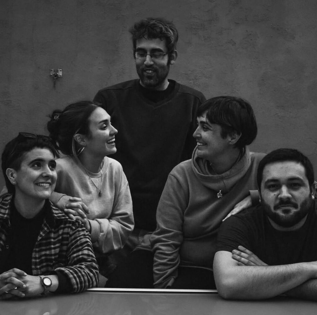 Jueves de música en vivo en Mole Club