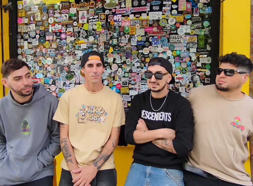 Vuelve el Dosmilero Fest: bandas en vivo y el mejor rock de los 90 y 2000