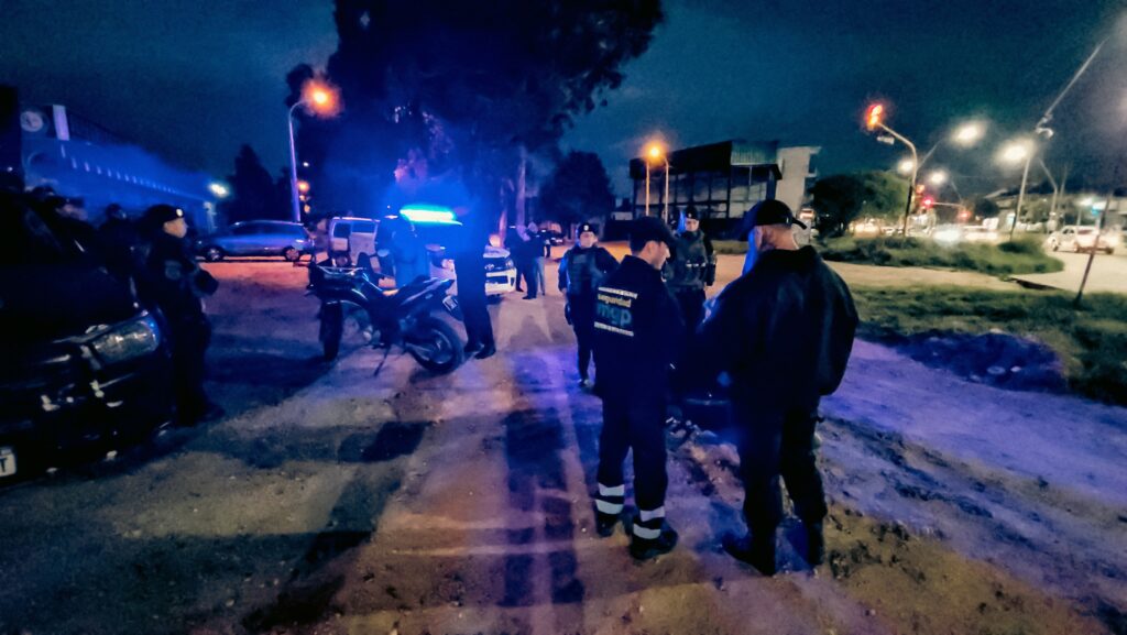 Mayo cerró con 446 motos fuera de circulación y 306 cuidacoches infraccionados