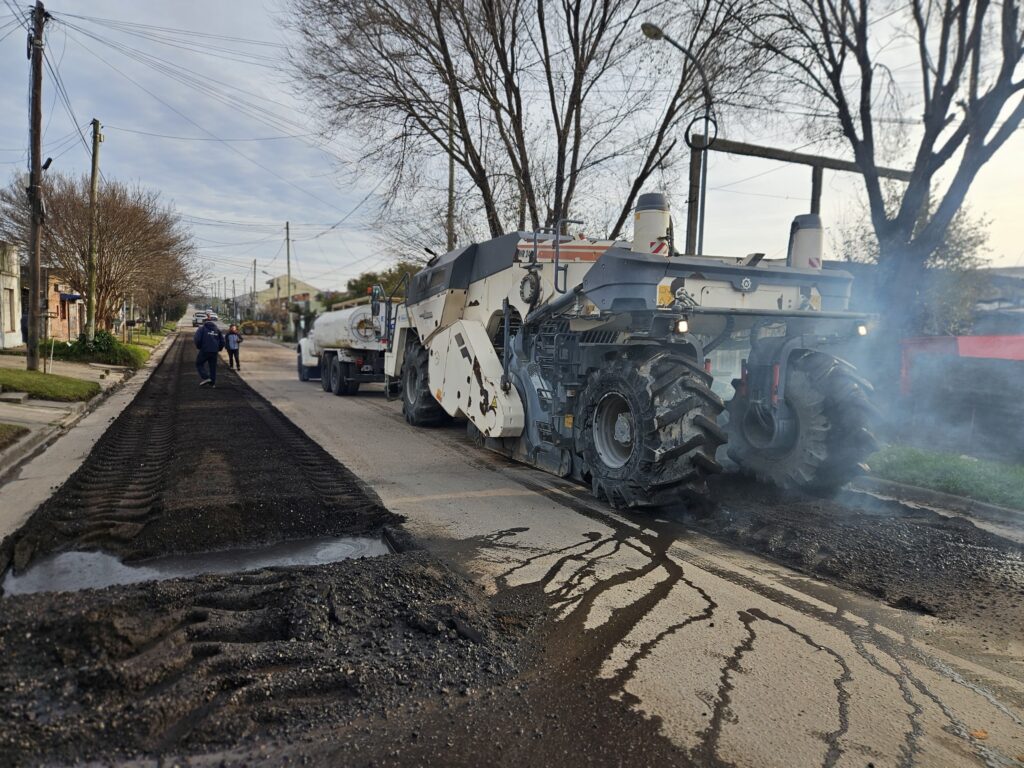 La Municipalidad comenzó nuevas obras de repavimentación en distintos barrios