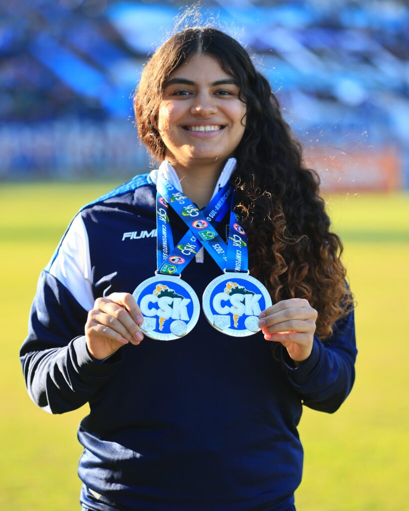 Karate: merecido reconocimiento a Aylén Yardin