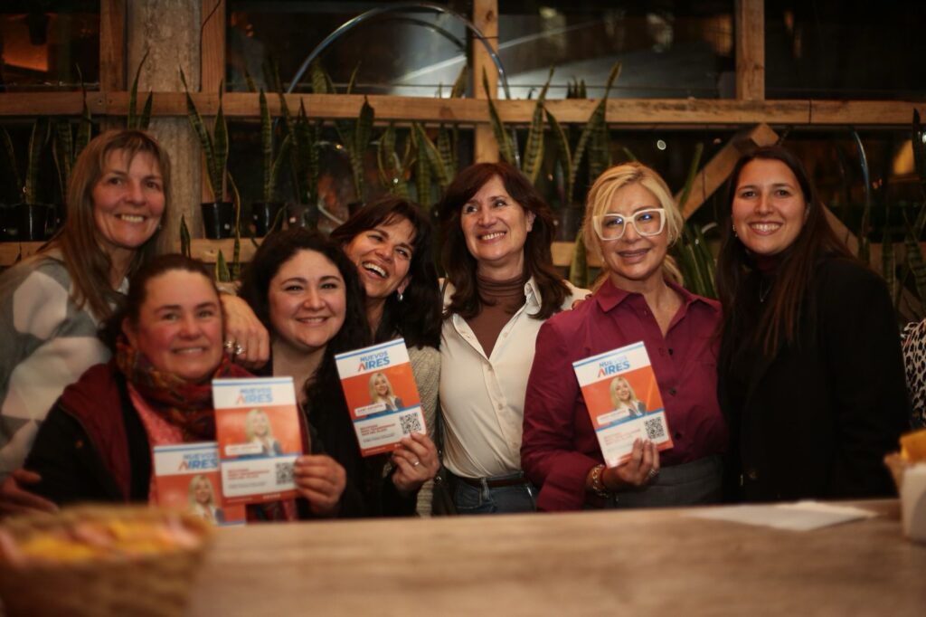 Más de 200 mujeres con Gaby: “Sabemos lo que es escuchar para construir y transformar”