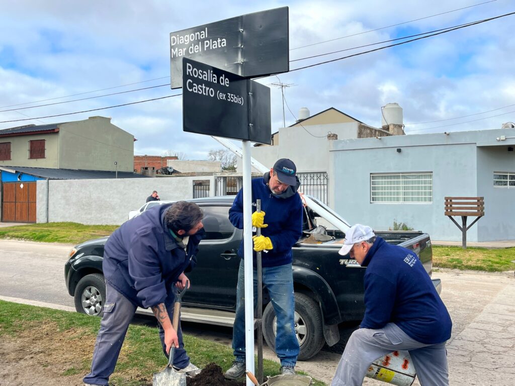 Instalan nuevas señales de tránsito y ordenamiento vehicular en Batán