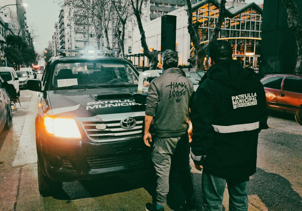 Infraccionaron a 67 trapitos y limpiavidrios: 28 fueron aprehendidos