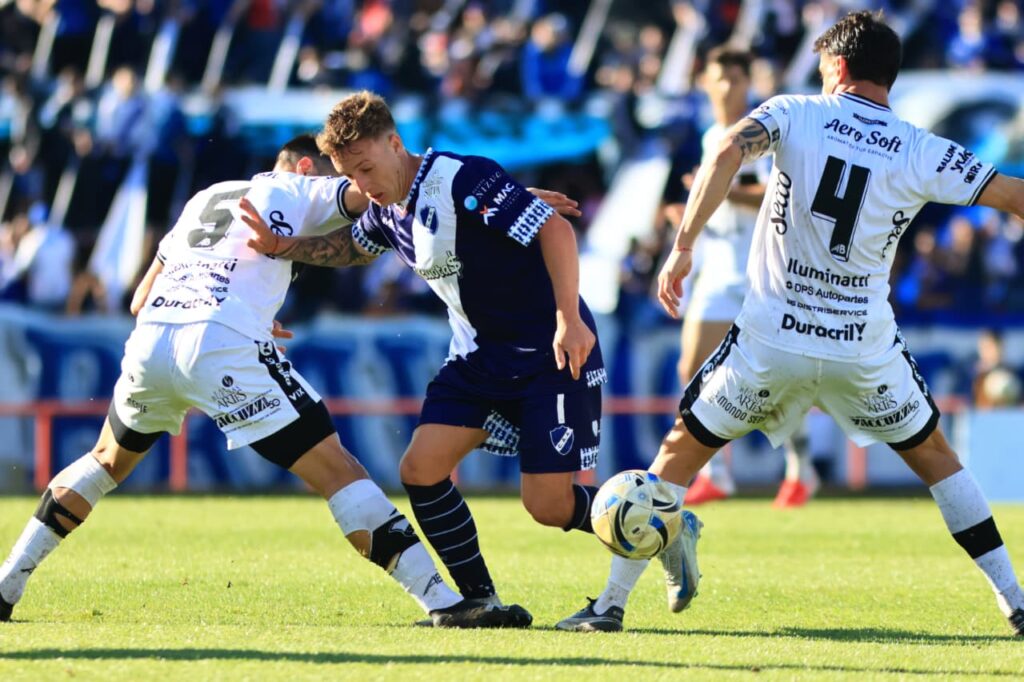 Alvarado no pasó del empate frente a All Boys