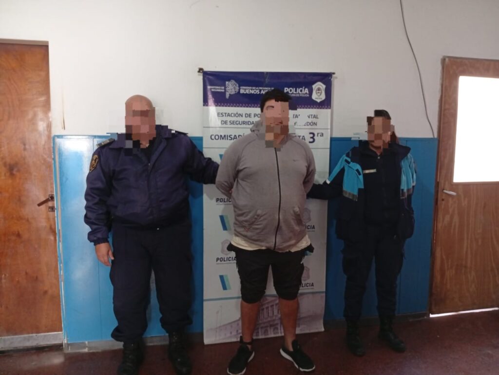 Joven terminó en Batán luego de realizar exhibiciones obscenas y agredir a la policía
