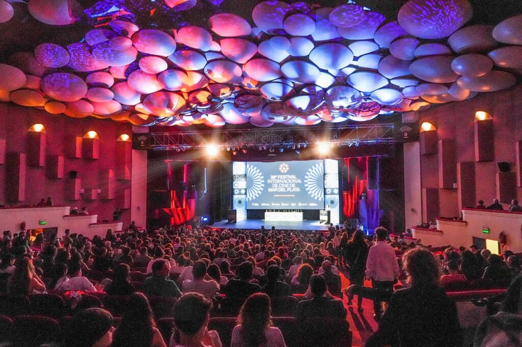 El Auditórium confirmó que está a disposición del 40° Festival Internacional de Cine de Mar del Plata