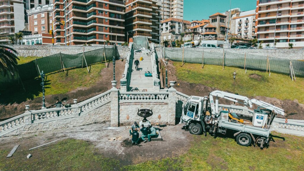 La Municipalidad inaugura la histórica Escalera Imperial
