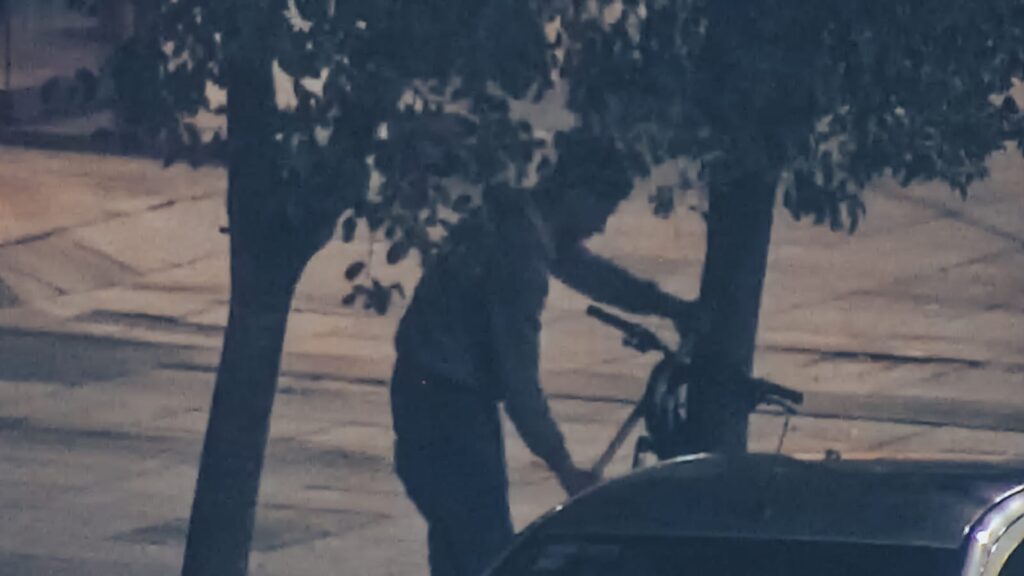 El COM detectó a un menor mientras intentaba robar en el centro