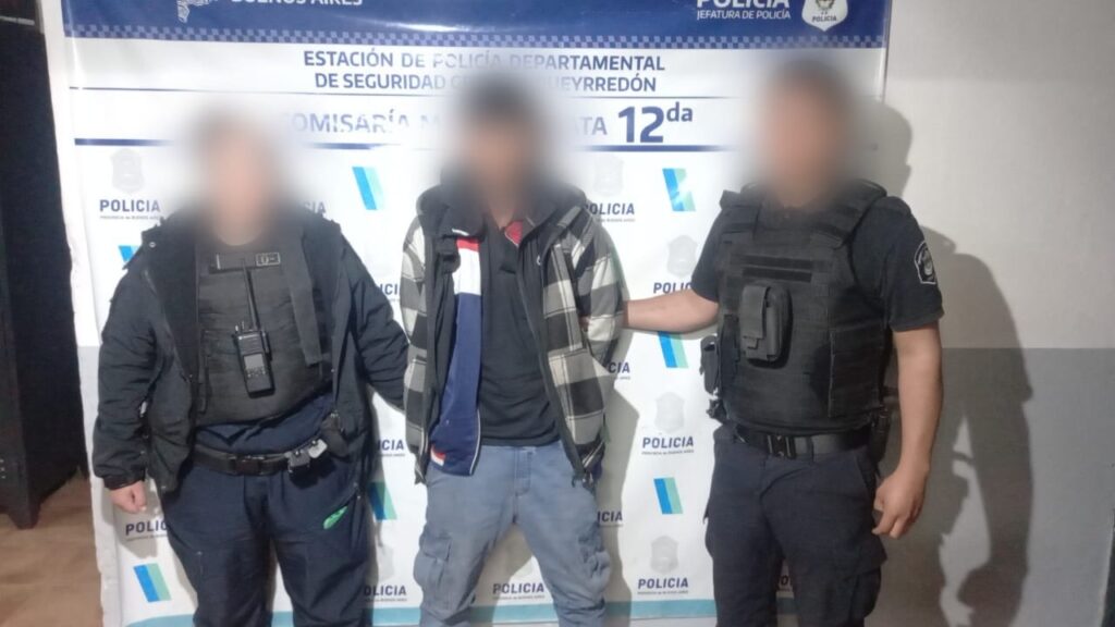 Otro aprehendido por intentar robar las pertenencias de un vehículo estacionado en la vía pública