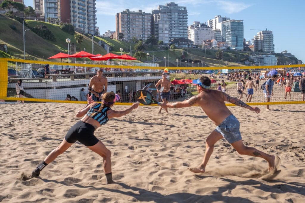 Se inaugura la nueva temporada de actividades en la Playa Deportiva del EMDER en Varese