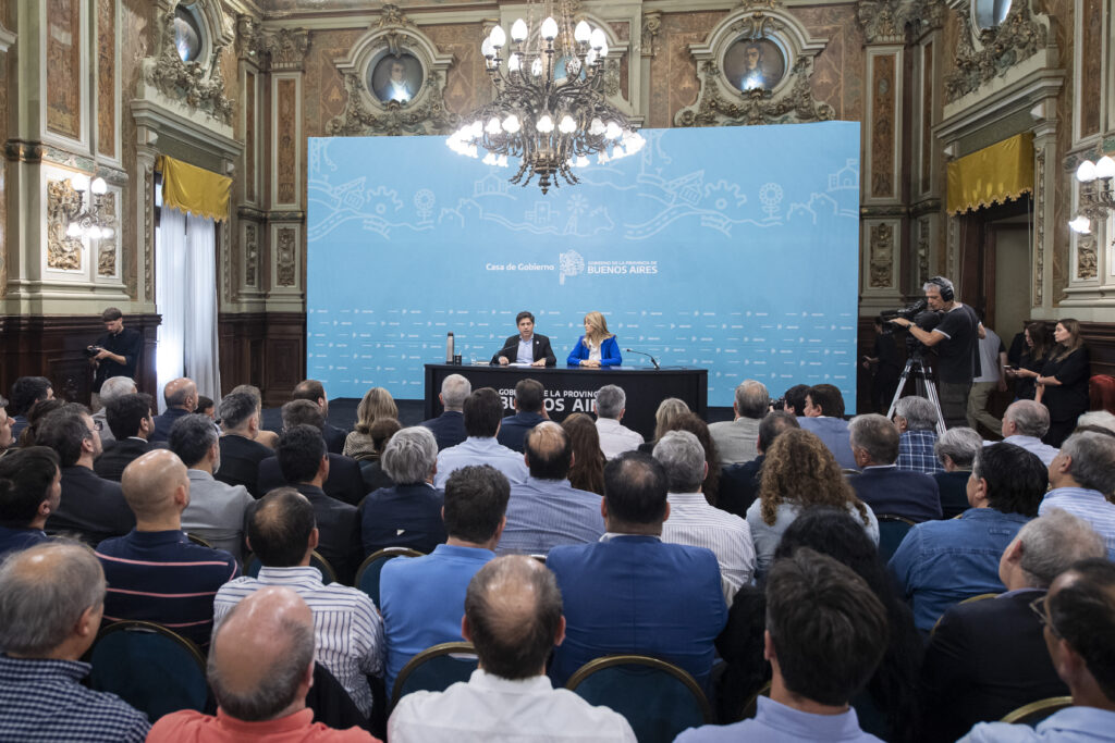 Kicillof pidió por la ley de financiamiento y anticipó que de ahí se realizará un giro para los municipios